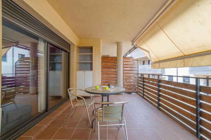 Piso de dos dormitorios en Peralada, Alt Empordà. photo 0