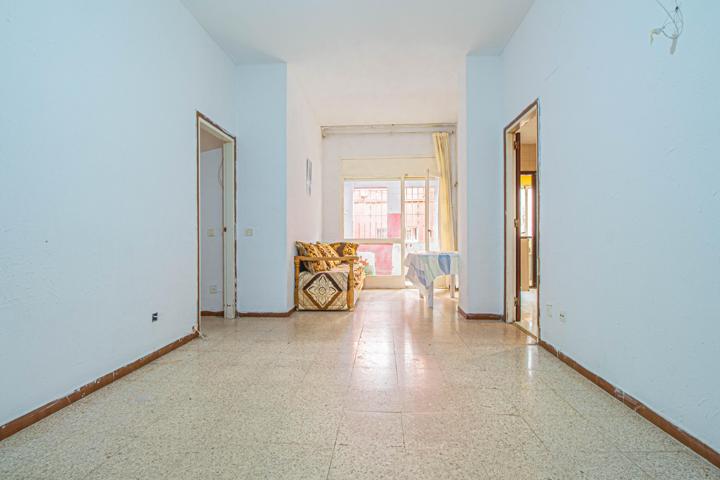 Piso En venta en Centre, Figueres photo 0