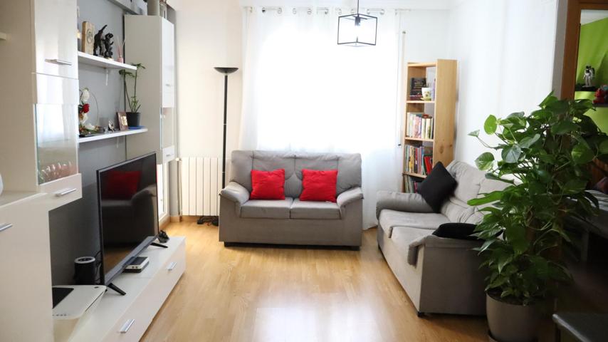 Piso En venta en L\'Eixample, Figueres photo 0