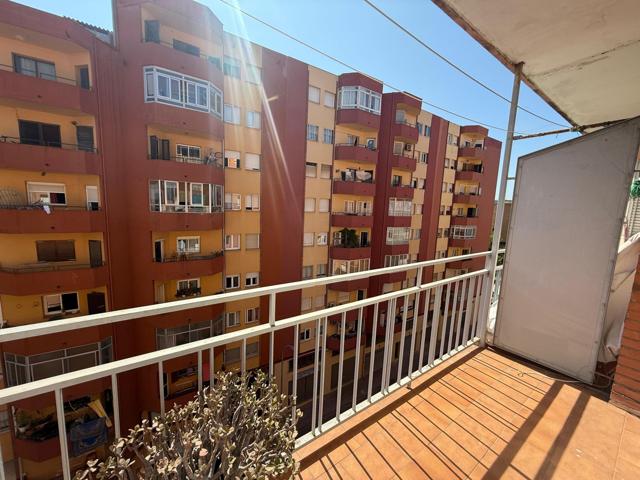 Piso En venta en Parc Bosc - Castell, Figueres photo 0