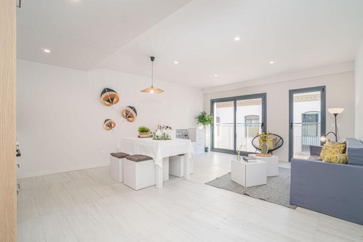 Piso En venta en Centre, Figueres photo 0