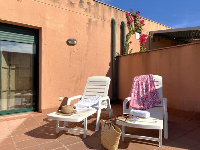 Encantadora casa adosada en Sant Pere Pescador, Alt Empordà. photo 0