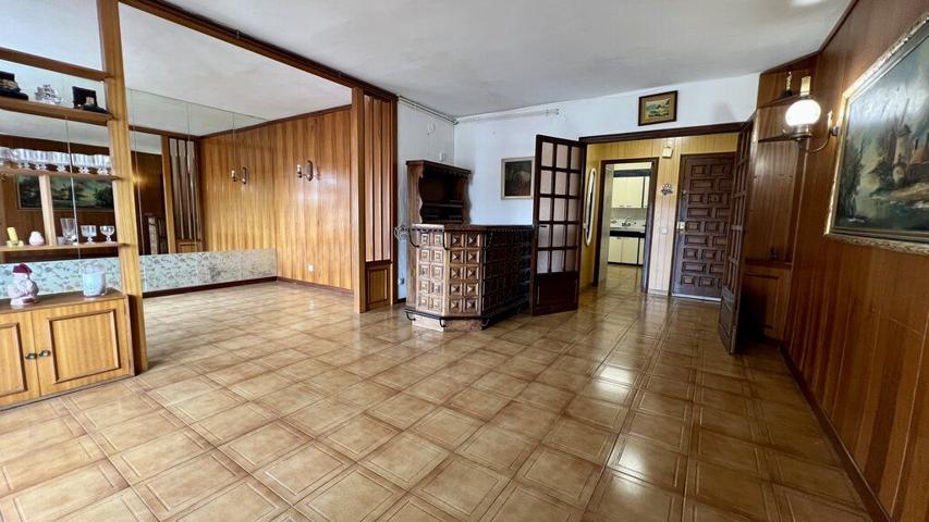 Piso En venta en Parc Bosc - Castell, Figueres photo 0