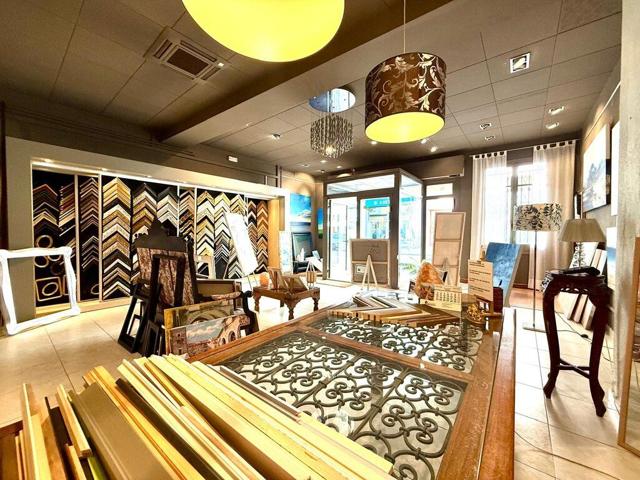 Oficina En venta en Centre, Figueres photo 0