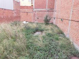 Terreno Urbanizable En venta en L\'Eixample, Figueres photo 0
