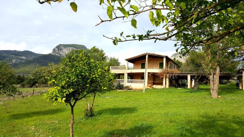 Casa De Campo En venta en Alaró photo 0