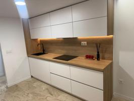 Piso en venta en Carolinas Altas, Alicante — Edificio Espartero photo 0