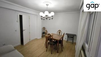 PISO EN PLENO CENTRO PERFECTO PARA INVERSIÓN photo 0