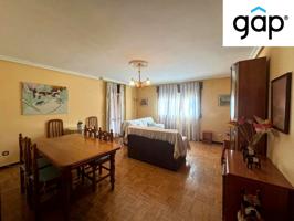 PISO EN VENTA EN HERMANOS BECERRIL. photo 0