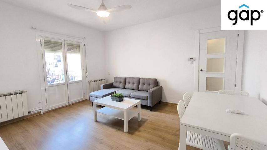 HABITACIONES EN ALQUILER PARA ESTUDIANTES. CENTRO. photo 0