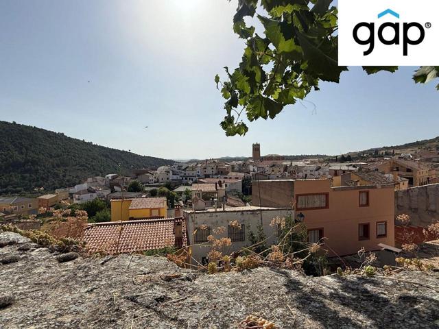 CASA EN VENTA. PRIEGO photo 0