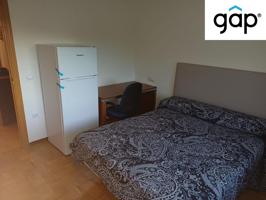 HABITACIONES EN ALQUILER PARA PROFESIONALES photo 0