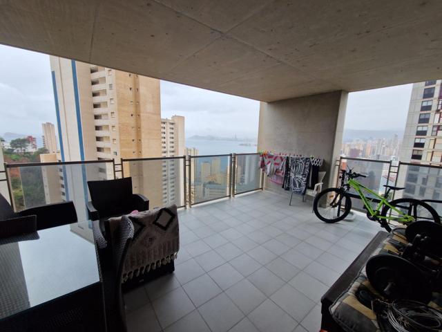 piso con 2 dormitorios y enorme terraza con vistas al mar photo 0