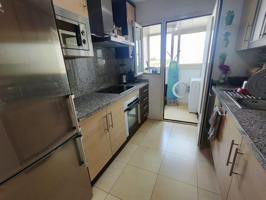 PISO 3 DORMITORIOS 2 BAÑOS PONIENTE photo 0