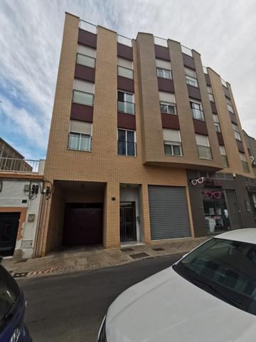 Se venden 3 últimas plazas de garaje en edificio de viviendas junto Avd. Mediterráneo, Precio unidad photo 0