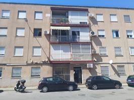OPORTUNIDAD, SE VENDE PISO CALLE SANTA ROSA photo 0