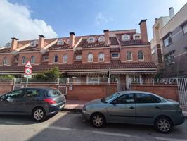 OPORTUNIDAD, SE VENDE ESTUPENDO CHALET ADOSADO EN CABEZO TORRES photo 0