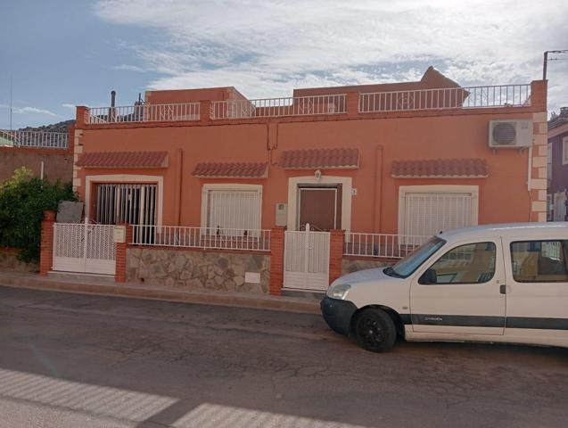 Se vende casa de planta baja en Tabernas photo 0