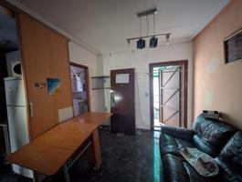 SE VENDE CASA EN VALLECAS. photo 0