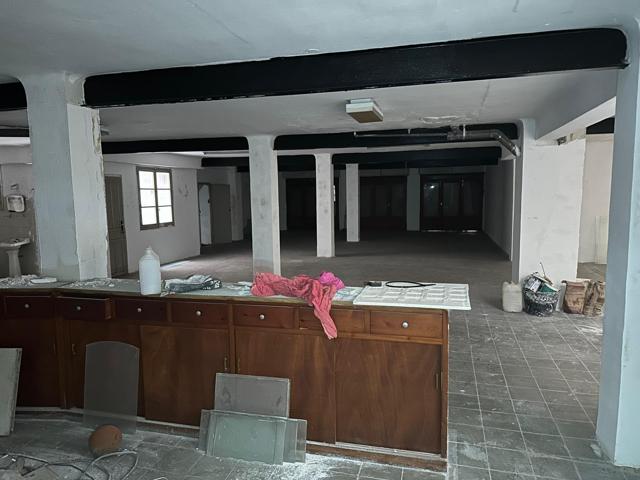 Local 650 m2 en el Centro de Elche photo 0
