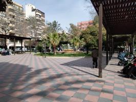 LOCAL COMERCIAL EN BENALUA JUNTO PLAZA RODRIGO NAVARRO photo 0