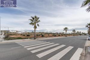 MARAVILLOSA PARCELA DE 1000M² EN URBANIZACIÓN LA NATIVA CON POSIBILIDAD DE PROYECTO DE OBRA. photo 0