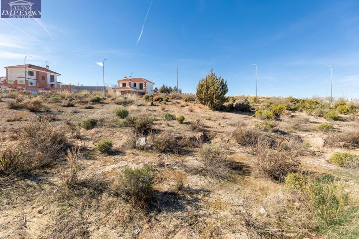 Venta de parcela urbana en Otura (Zona Santa Clara Golf) photo 0