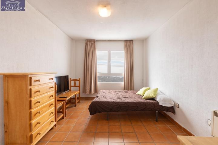 ¡MAGNIFICO APARTAMENTO CON PLAZA DE GARAJE CERRADA EN SIERRA NEVADA! photo 0