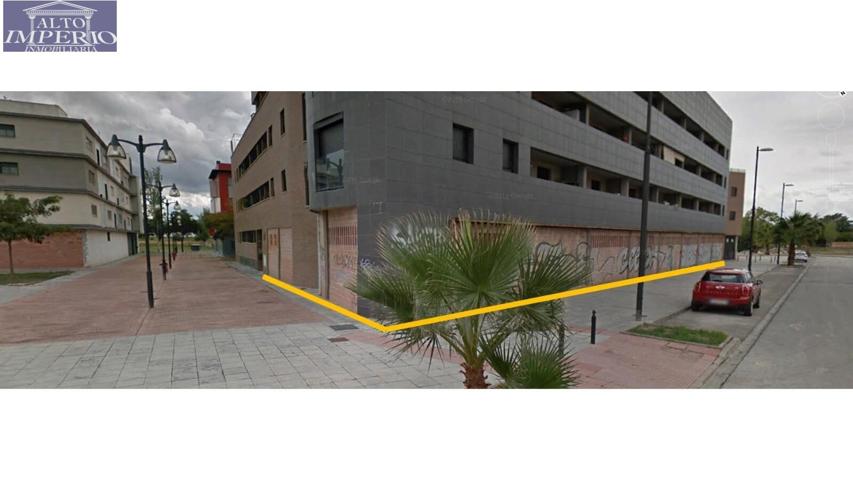 LOCAL DE 830 M2 CON PERFECTA UBICACIÓN DE SANTA FÉ photo 0