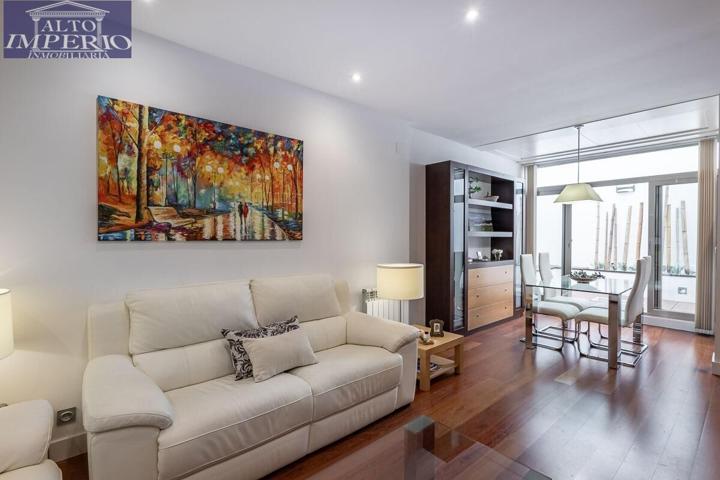 Vivienda junto a plaza Mariana Pineda photo 0