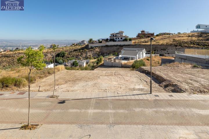ESTUPENDA PARCELA CON MAGNÍFICAS VISTAS EN LA ZUBIA photo 0