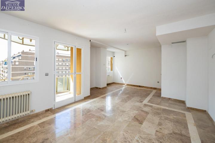 🏡 VENTA DE PISO EN PLAZA EINSTEIN – GRANADA 🎓 photo 0