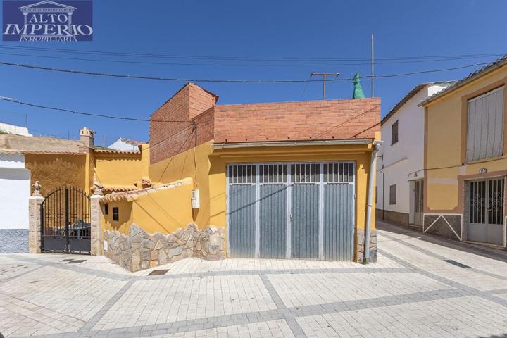 Bonita casa cueva con garaje en pleno centro de Guadix. photo 0