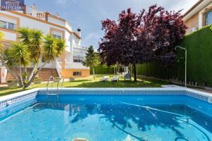 ¡GRAN CHALET EN GOJAR EN URBANIZACION LOS CEREZOS! photo 0