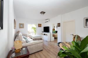 ¡Tu nuevo hogar en Albolote! Piso luminoso, reformado y con terraza photo 0