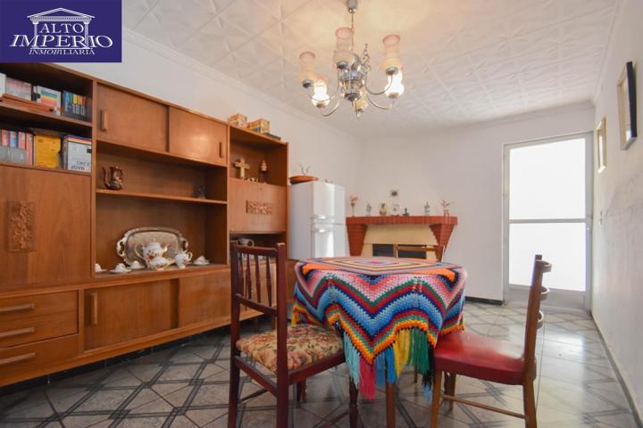 Casa En venta en Centro, Durcal photo 0