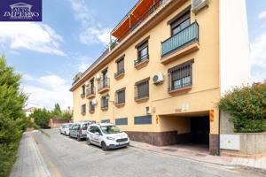 🌟 ¡Tu Nuevo Hogar en La Zubia te Espera! 🌟 photo 0