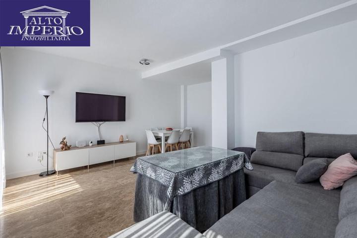 ¡Tu casa ideal te espera en Los Ogíjares! Tranquilidad, vistas y espacio para toda la familia photo 0