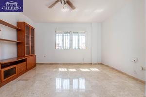PISO EN VENTA - CENTRO ATARFE photo 0