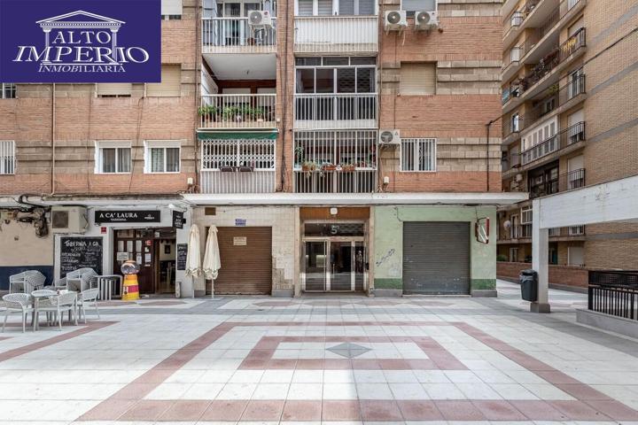 🌟 **Vivir en Avenida Cervantes: calidad de vida en una de las zonas más deseadas de Granada** 🌟 photo 0