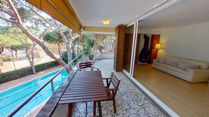 Piso en venta en calle Cunit Gavá Mar photo 0