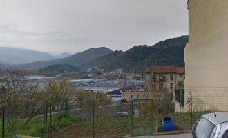 Suelo urbano - Olot photo 0