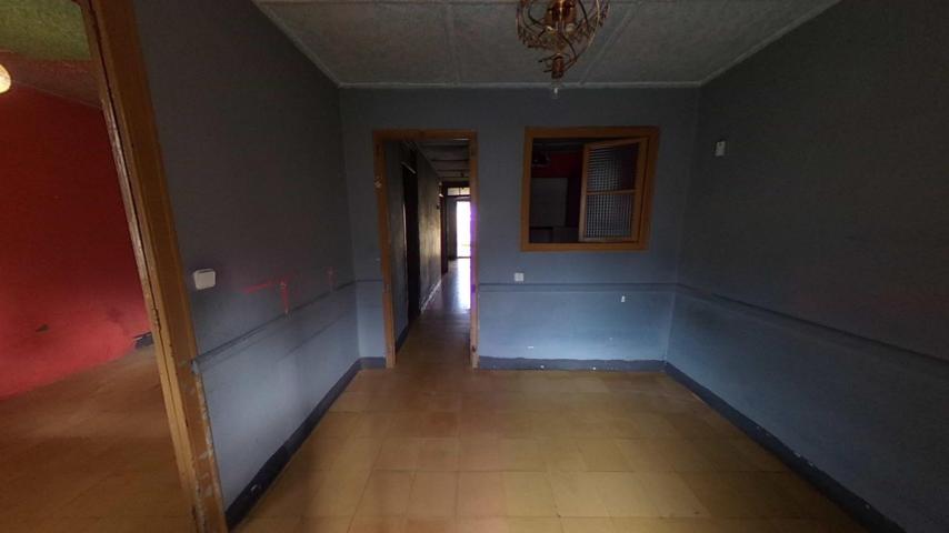 Apartamento - Anglès photo 0