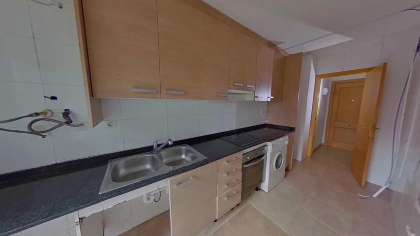 Apartamento - Figueres photo 0