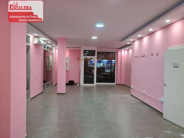 Se alquila magnifico local comercial en AV JUAN CARLOS I, IBI photo 0