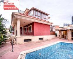 Magnifico chalet con piscina, barbacoa... photo 0