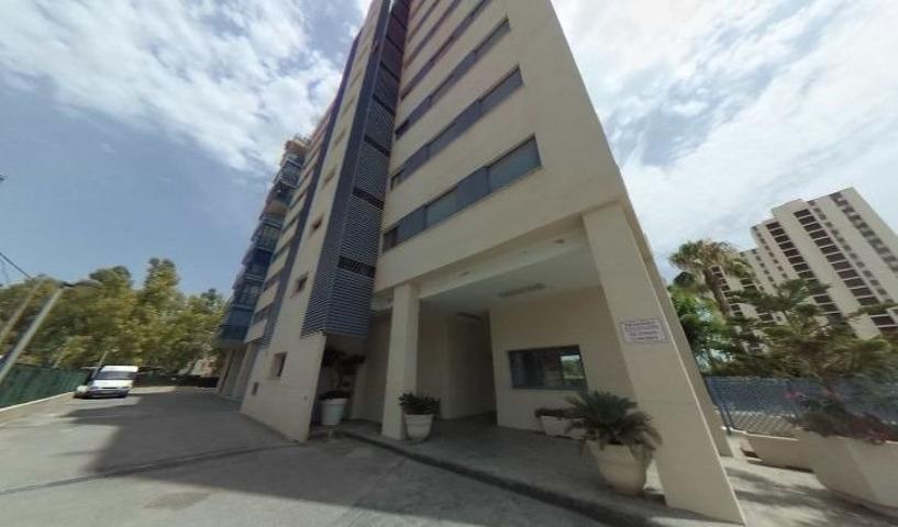 Se vende piso de altas calidades con vistas a la playa photo 0
