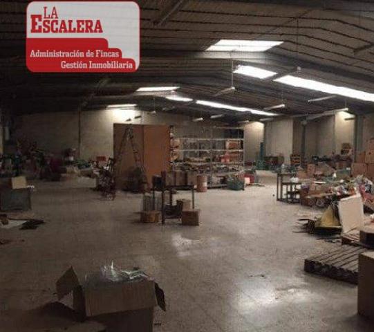 Nave Industrial En venta en Poligono Virgen De La Salud, Xirivella photo 0