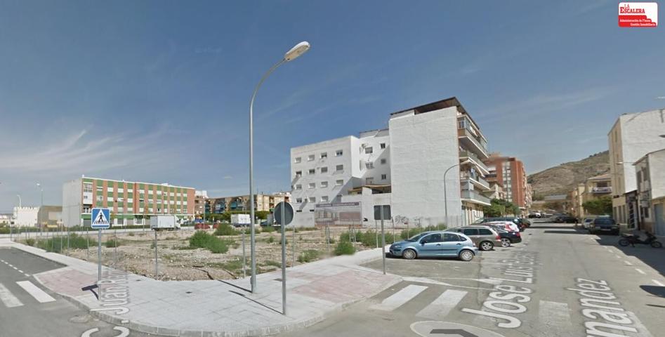 Terreno urbano destinado a residencial plurifamiliar photo 0