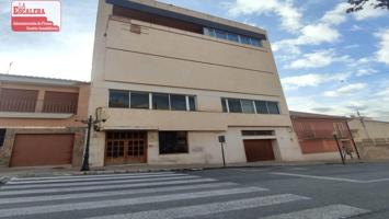 Edificio de oficinas 1.750m2, posibilidad de reconvertir a viviendas photo 0